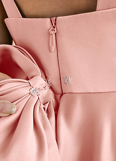 Azazie Honey Bear Blumenmädchenkleider A-Linie Plissee Matte Satin Kleid Rosettenrosa image6