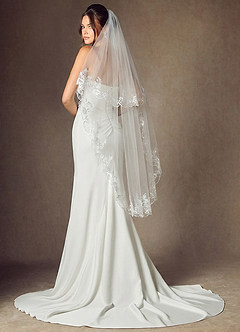 front Estelle Floral Lace Waltz Veil