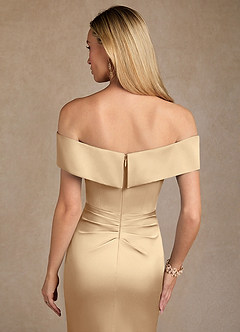 Azazie Laredo Moeder van de bruid jurken Zeemeermin Jurk van Stretch Satijn Off the Shoulder Champagne image7