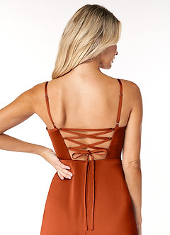 Azazie Marchella Robes de demoiselle d'honneur Robe Trapèze en Satin extensible Corset Paprika image3