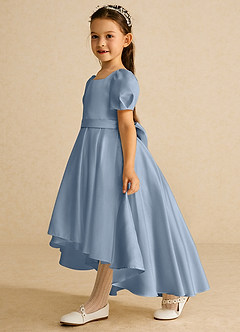 Azazie Zippy Blumenmädchenkleider A-Linie mit ärmel Matte Satin Kleid Staubblau image1