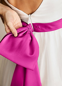 Azazie Lea vestidos de niña de las flores Vestido de Fucsia de Tul de Corte En A con Tirante Espagueti image5