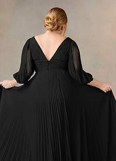 Azazie Zahara Mère de la mariée Robes Robe Trapèze en Mousseline de soie Col V plissé Noir image12