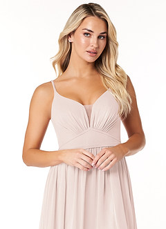 Azazie Rayna Robes de demoiselle d'honneur Robe Trapèze en Mousseline de soie Col V plissé Rose Pétale image6