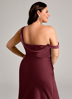 Azazie Madelyn Robes de demoiselle d'honneur Robe Sirène Convertible en Satin extensible Ue épaule Cabernet image14