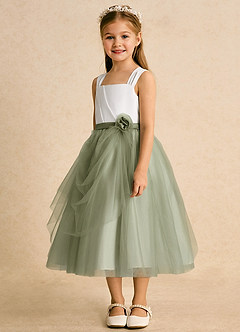 Azazie Bonny 플라워 걸 드레스 볼가운 주름진 얇실버 명주 그물 티 길이 드레스 image3