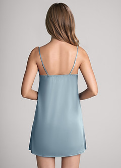 front Vestido lencero clásico de satén en color a juego