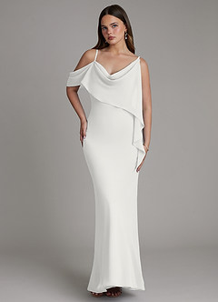 Azazie Yura Robes de demoiselle d'honneur Robe Sirène en Mousseline de soie Épaules dénudées Blanc image4