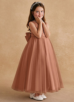 Azazie Cookie Robe Demoiselle D'honneur Fillette Robe Trapèze en Tulle Arc Bronze image3