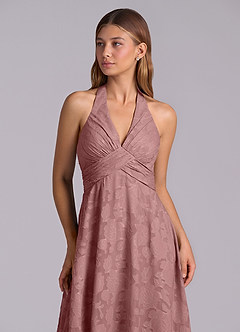 Azazie Tessie Robes de demoiselle d'honneur Robe Trapèze en Blumen-Burnout Plissée Rose Poussiéreuse image7