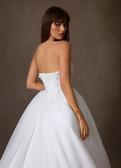 Azazie Sariyah Wedding Dresses Diamond White Ball-Gown Off the Shoulder Tulle Dress image12