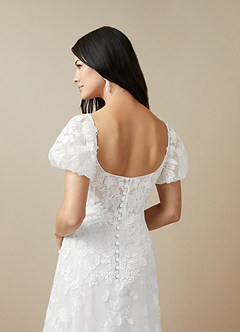 Azazie Vivienne Wedding Dresses Diamond White A-Line Sweetheart Lace Dress image8