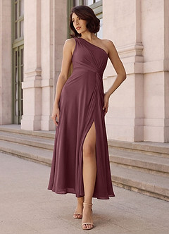 Azazie Brooke Robes de demoiselle d'honneur Robe Trapèze en Mousseline de soie Une épaule Sangria image2
