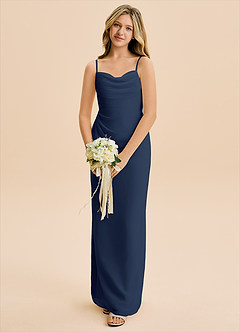 Azazie Mai Junior Vestido de Azul Marino Oscuro de Gasa de Corte Recto con Plisado image4