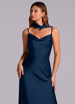Azazie Yazmine Venta Final Vestido de Azul Marino Oscuro de Satén Elástico de Corte Sirena con Plisado image8