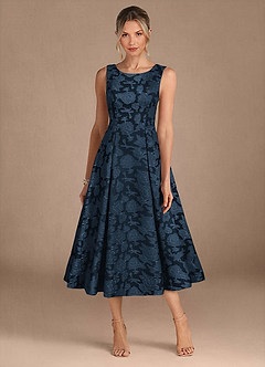 Azazie Fulton Vestidos para mãe da noiva Vestido Azul Marinho de Esgotamento Floral de Linha A com Plissado image5