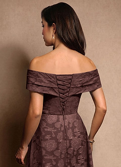 Azazie New Britain Abiti per la Madre della Sposa Abito A-Line in Burnout Floreale Plissettato Espresso image8