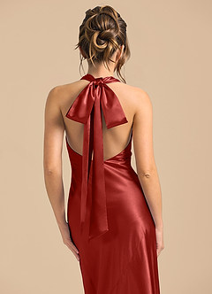 Azazie Velli 신부 들러리 드레스 쉬스 하이넥 메탈릭 새틴 바닥 길이 드레스 image6