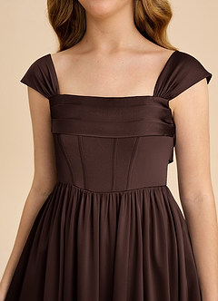 Azazie Hattie Junior Robe Trapèze en Satin extensible Plissée Ganache image9