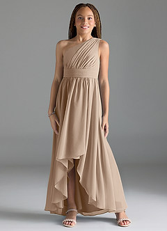 Azazie Mathilda Junior Robe Trapèze en Mousseline de soie Plissée Taupe image1