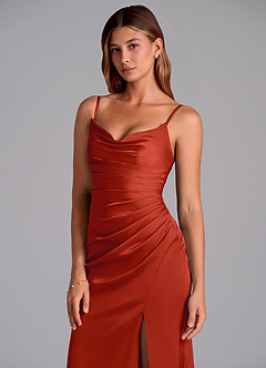 Azazie Claudelle Robes de demoiselle d'honneur Robe Sirène en Satin extensible Sans bretelles Rouille image2