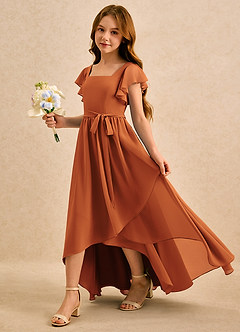 Azazie Milly Girls Formal Robe Demoiselle D'honneur Fillette Robe Trapèze en Mousseline de soie Plissée Cannelle image6