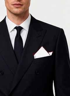 front Hvid mat satin lommeklud med farvet kant