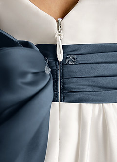 Azazie Sosie Robe Demoiselle D'honneur Fillette Robe Trapèze en Mat Satiné Plissée Ivoire Neptune image6