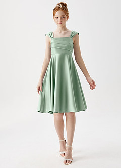 Azazie Amira Junior A-Linie Plissee Stretch-Satin Kleid Agave image1