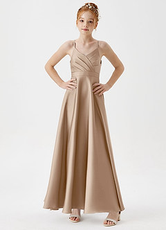 Azazie Avelina Junior Abito A-Line in Raso Elasticizzato Plissettato Taupe image3