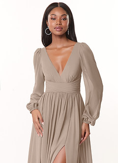 Azazie Norah Jurken voor bruidsmeisjes Jurk van Chiffon met A-lijn V-hals lange mouw Taupe image13