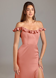 Azazie Callie Robes de demoiselle d'honneur Robe Trapèze Convertible en Satin extensible Rayé Corail image8