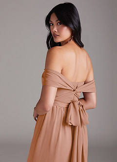 Azazie Lamara Robes de demoiselle d'honneur Combinaison Convertible en Mousseline de soie Épaule décolletée Champagne Rosé image6
