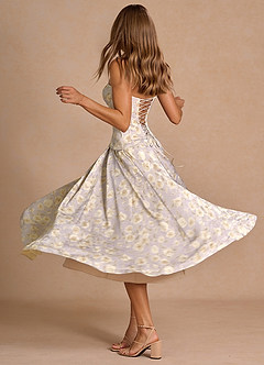 Kleid Danika Flieder Verträumt Blumig image5