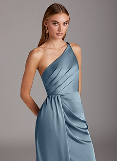 Azazie Mika Robes de demoiselle d'honneur Robe Fourreau en Satin extensible Ue épaule Bleu Poussiéreux image7