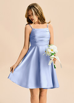 Azazie Miko Junior Vestido de Hielo de Satén Elástico de Corte en A con Plisado image4