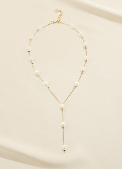 front Pearl And Gold Chain Jewelry Set