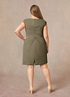 Azazie Nola Mère de la mariée Robes Robe Fourreau en Mousseline de soie Col en V Plissé Vert Saule image7