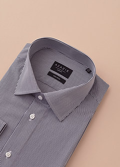 front Aiden White Classic Blue 100% Cotton Non-Iron Striped Dress Shirt