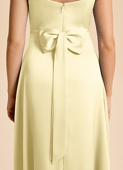 Azazie Kiki Junior Robe Trapèze en Satin extensible Arc Sorbet Citron image4