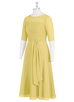 Azazie Naomi Abiti per la Madre della Sposa Abito A-Line in Chiffon Plissettato con Scollo a Barca Canarino image9