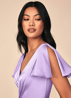 Azazie Soren Robes de demoiselle d'honneur Robe Trapèze en Satin extensible Plissée Lilas image6