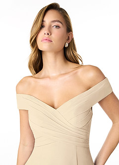 Azazie Lecia Brautjungfernkleider Wandelbar Empire Schulterfrei, plissiert Chiffon Kleid Champagner image6