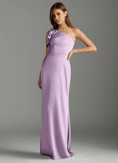 Azazie Rinna Robes de demoiselle d'honneur Robe Sirène en Satin extensible Rayé Frostiges Flieder image3