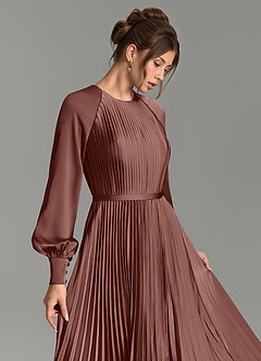 Azazie Grayson Robes de demoiselle d'honneur Robe Trapèze en Satin extensible Manches longues Espresso image6