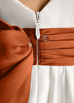 Azazie Sosie Blumenmädchenkleider A-Linie Plissee Matte Satin Kleid Elfenbein Gebranntes Orange image6