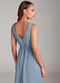 Azazie Tanicia Robes de demoiselle d'honneur Robe Trapèze en Mousseline de soie Plissée Bleu Poussiéreux image6