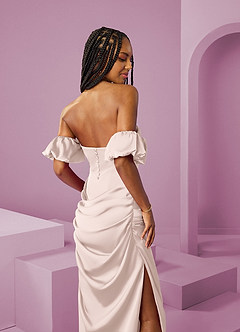 Barbie ♥ Azazie Jurken voor bruidsmeisjes Converteerbaar Jurk van Stretch Satijn met Kolom Off the Shoulder Blozend Roze image16