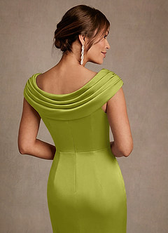 Azazie Irvine Vestidos para mãe da noiva Vestido Capim Limão de Cetim elástico de Linha A com Plissado image6