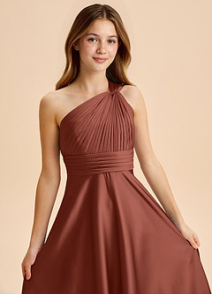 Azazie Charlize Junior Abito A-Line in Raso Elasticizzato Plissettato Auburn image6